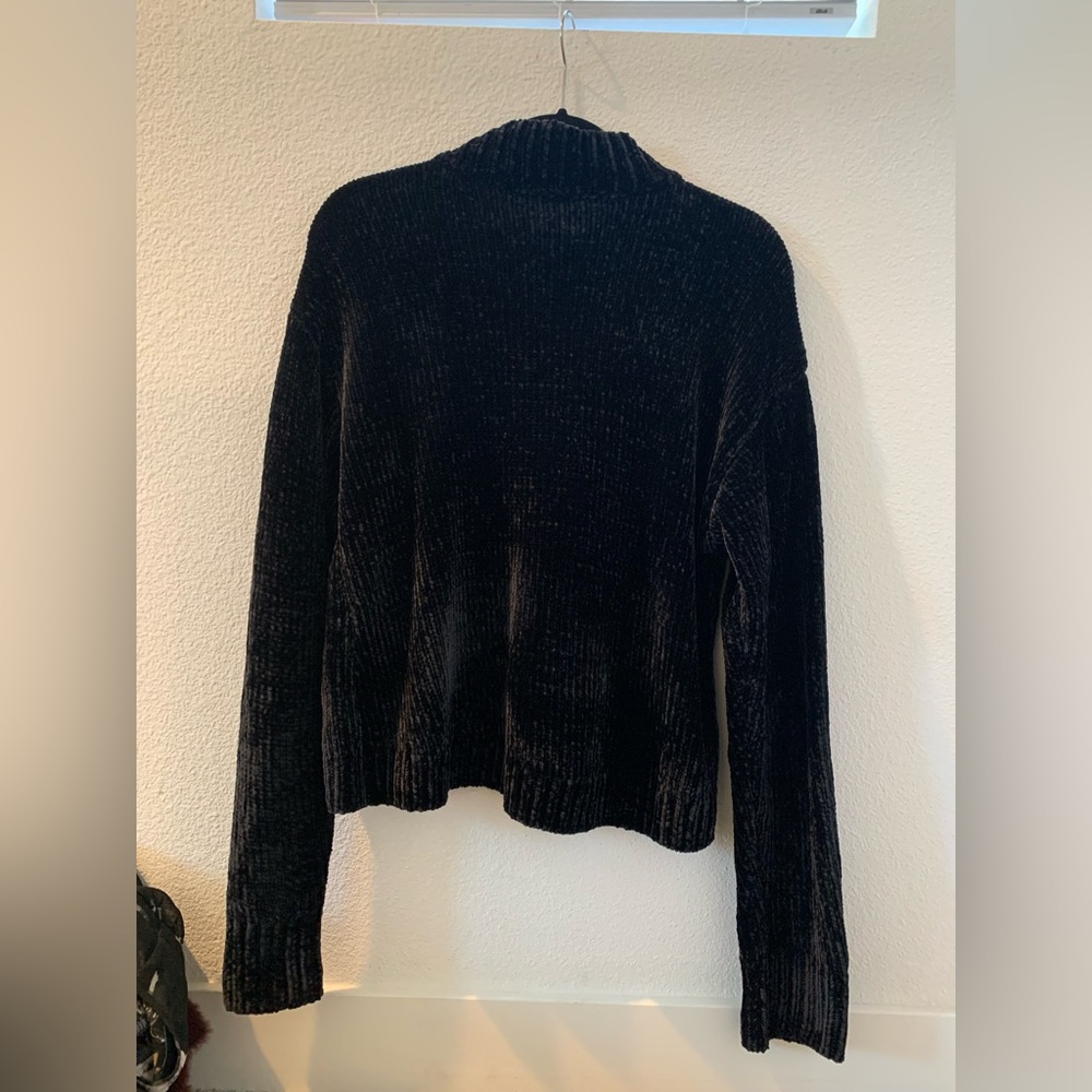 Sanctuary Black Sweater Size Medium